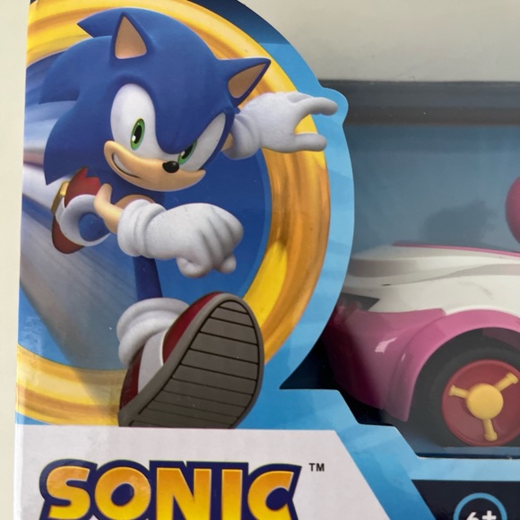 Sonic the Hedgehog Amy 2.4 GHZ Radio Controlled Car Toy Pink Team Racing NIB - Picture 4 of 13
